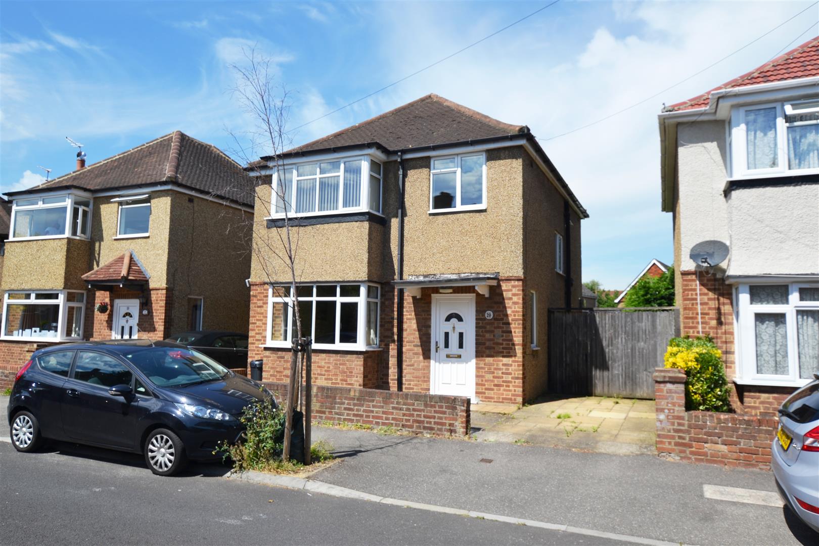 Brooklyn Way, West Drayton, UB7 , 3 bed, Type unknown, UB7 7PD, £